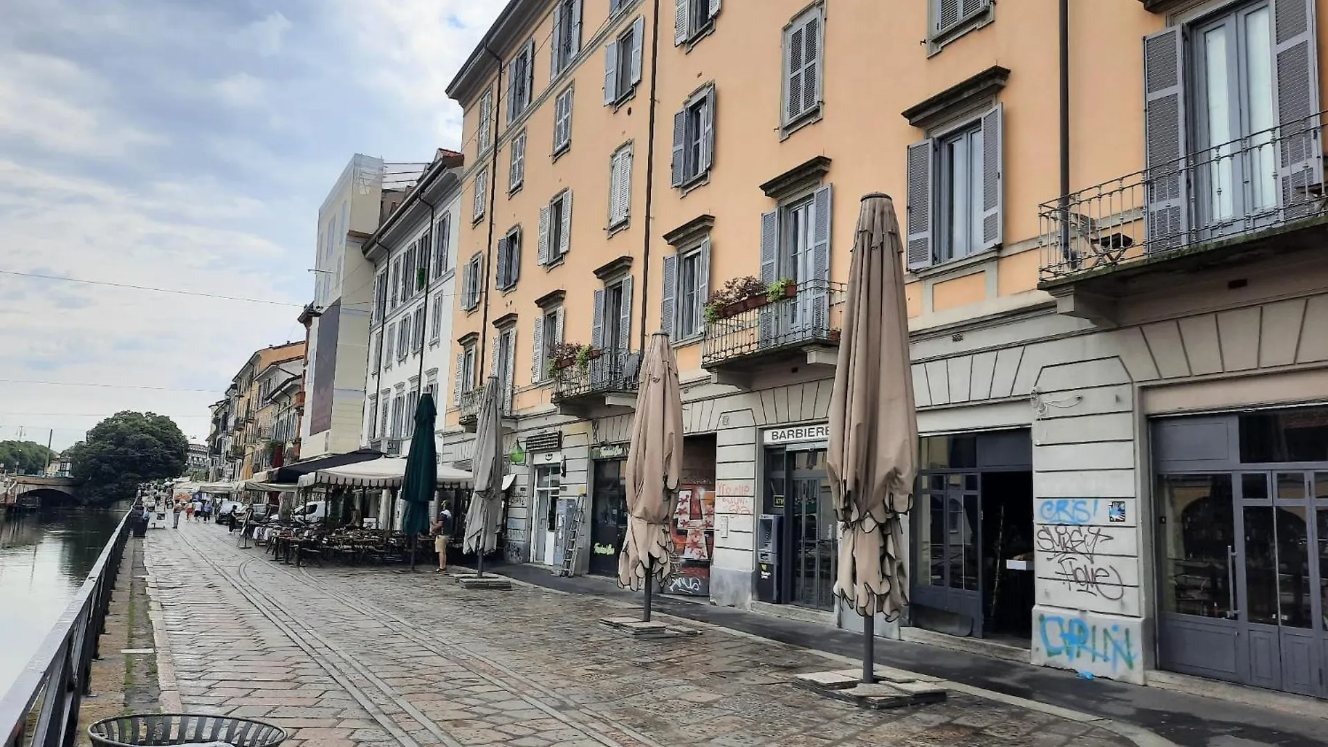 Apartment Suite Naviglio Grande Milan Italy